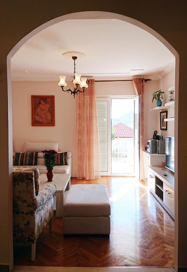 Apartment Ammor With Free Parking Дубровник Екстериор снимка
