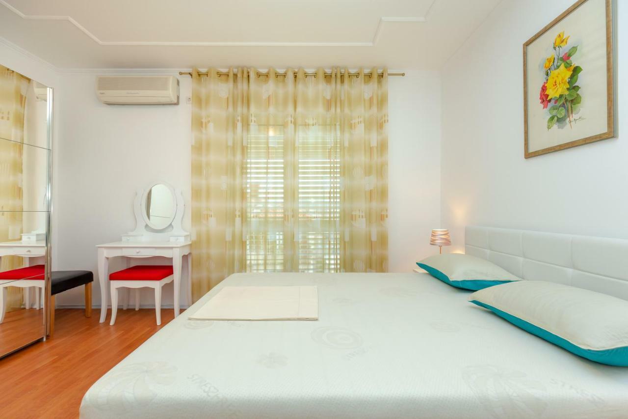 Apartment Ammor With Free Parking Дубровник Екстериор снимка