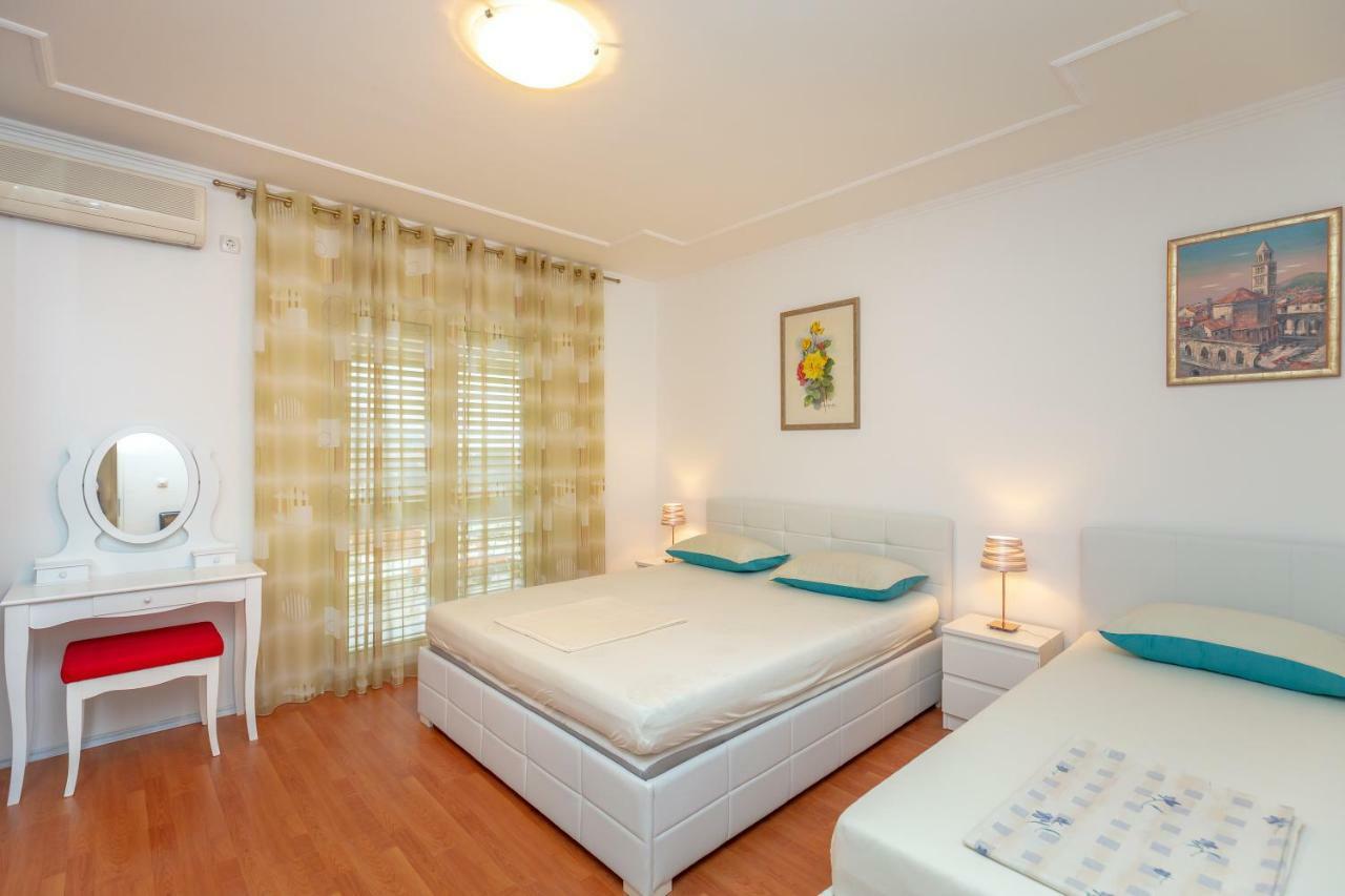 Apartment Ammor With Free Parking Дубровник Екстериор снимка